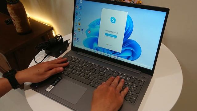 Lenovo Ideapad 3 - 15ITL6. Có đáng mua?II #lehunglaitv0110 смотреть онлайн