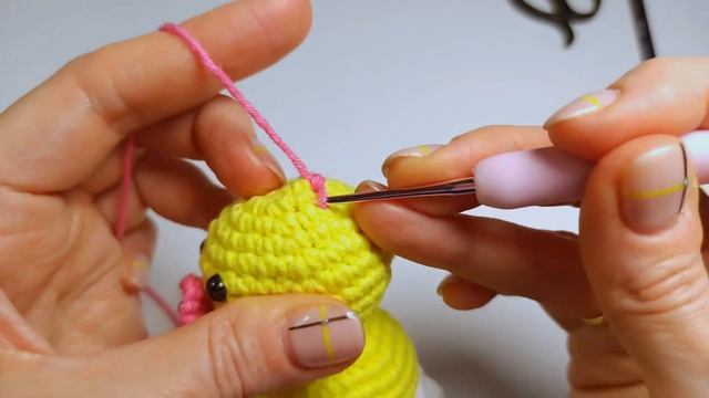 Как связать цыпленка ? игрушку амигуруми крючком. Мастер-класс для начинающих, часть 2 смотреть онлайн