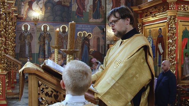 Воскресное Евангелие от Матфея, Глава 9, стихи 1-8, прочитал диакон Кирилл Храмчихин. 2024.08.04. смотреть онлайн