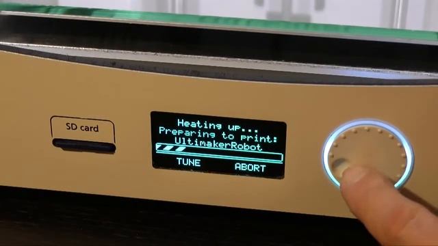 Распаковка 3D принтера Ultimaker 2