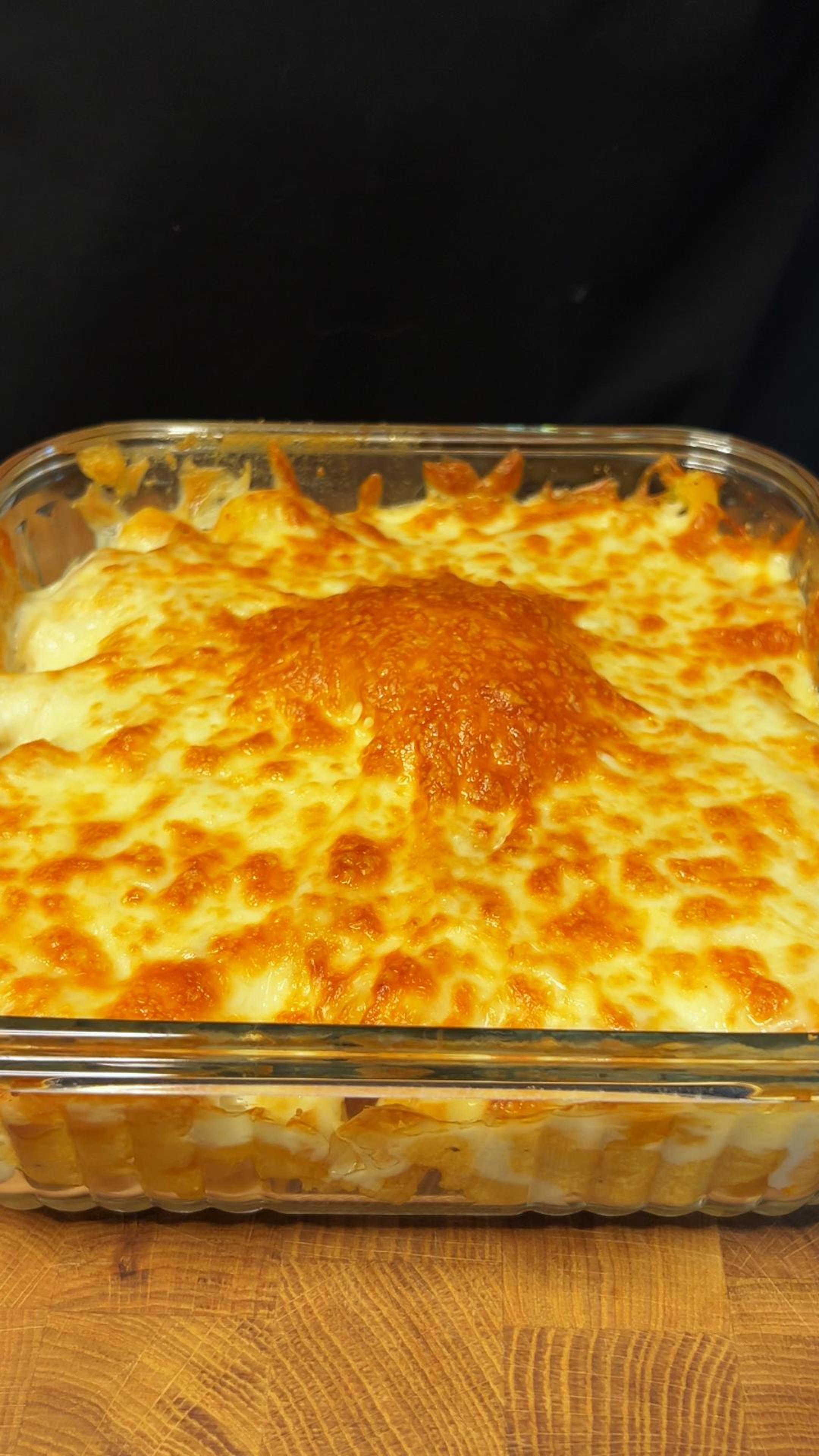 Картофельная запеканка с курицей, сыром, сливками и чесноком #shorts смотреть онлайн