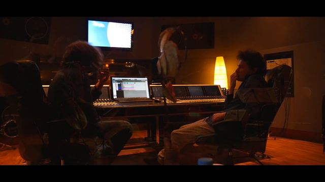 EPK SILENT WALK - Samuel STROUK смотреть онлайн