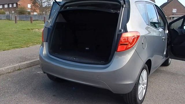 Vauxhall Meriva 1.4i 100ps Life A/c LV65EEF смотреть онлайн