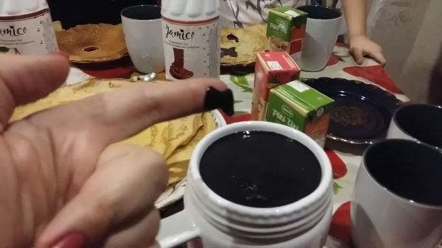 Маруся празднует Масленицу! Как печь блины. Как есть блины. смотреть онлайн