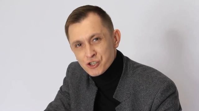 "Дай Бог" Евгений Евтушенко (читает Антон Орёл) смотреть онлайн