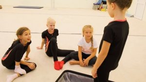 Oreo Veronika переехала жить в зал для тренировок.