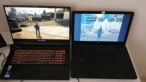 15.6" Notebook vs 17.3" İnce Çerçeveli Monster Ekran Karşılaştırması