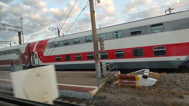 Прибытие на станцию Краснодар-1, на поезде:Саратов-Адлер смотреть онлайн