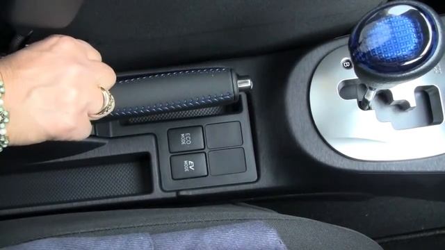 TOYOTA : NUOVA YARIS HYBRID, URBAN CAR FULL HYBIRD DIESEL E BENZINA смотреть онлайн
