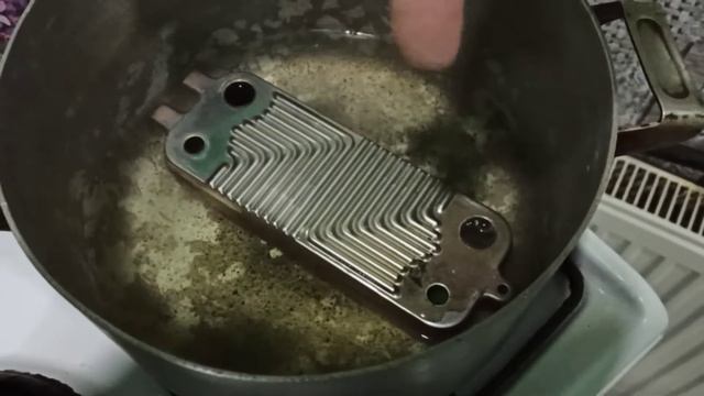 Газовый котёл Bosch не работал в режиме ГВС, промывка вторичного теплообменника котла смотреть онлайн