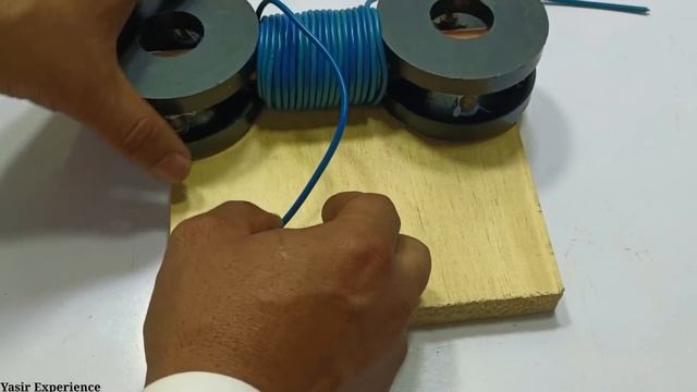 Turn 4 Big Permanent Magnets into 250v Generator Use Copper pipe смотреть онлайн