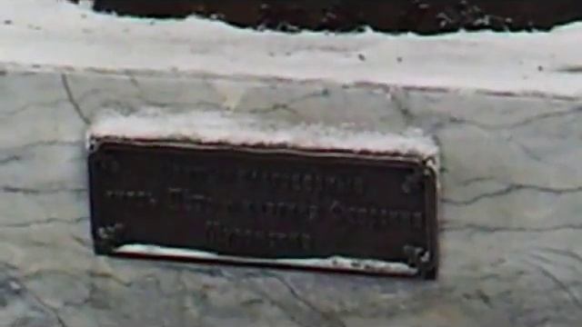 Видео. Памятник Петру и Февронии. смотреть онлайн