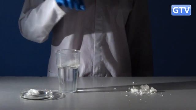 Сухой лед из огнетушителя - физические опыты смотреть онлайн