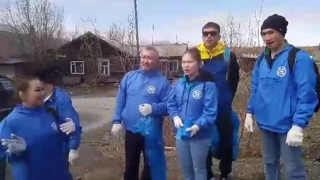 Пушкина, Гоголя и Лермонтова читают на чистых улицах Салехарда смотреть онлайн