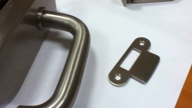 BN-SS исполение под нержавеющую сталь фурнитура для стеклянных дверей смотреть онлайн
