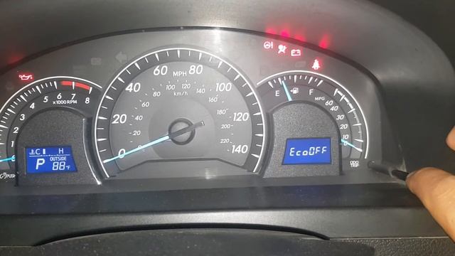 Toyota Camry v50 - ECO . Камри ЭКО режим смотреть онлайн