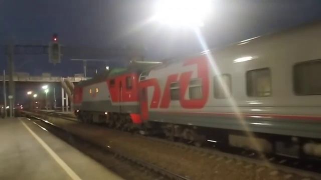 Электровоз ЭП2К-395 с поездом №65 Тольятти - Москва смотреть онлайн