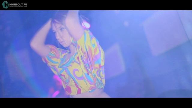 Вечеринка в аквапарке смотреть онлайн