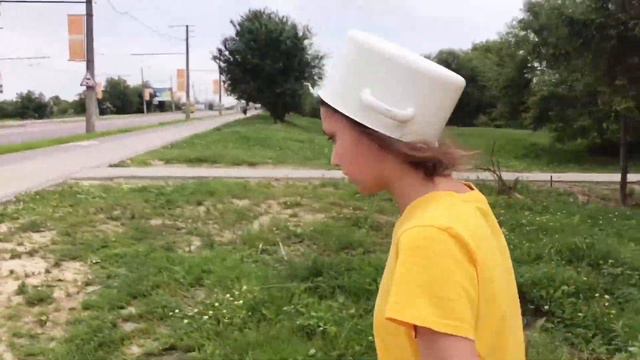 Просто Жесть!!! С кастрюлей на голове по супермаркету! смотреть онлайн