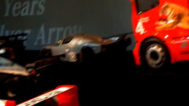 Mercedes Museum race cars смотреть онлайн