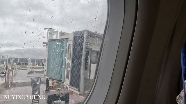 รีวิวนั่งเครื่องบินภายในประเทศจีน 🇨🇳แชงกรีล่า-ฉงชิ่ง เที่ยวจีนด้วยตัวเอง Ep.12 смотреть онлайн