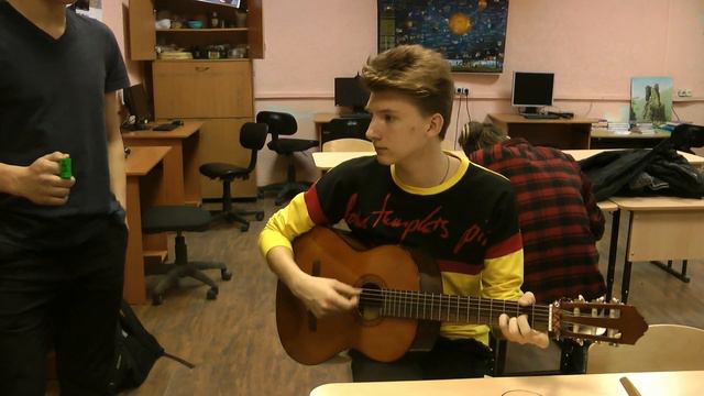 3 мая 2019 года Марк Мокринский Иван Бушин МАЛЬЧИК В СИНЕЙ ФУТБОЛКЕ смотреть онлайн