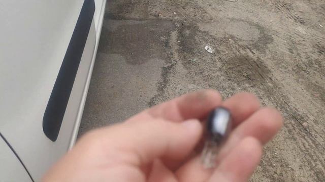 Замена центральной лампы стоп сигнала Citroen berlingo B9 смотреть онлайн