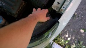 Как поменять лампу ксенона (или фару) не снимая бампер на Тигуане