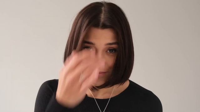 Алина Астровская - визитка 12.2022 смотреть онлайн