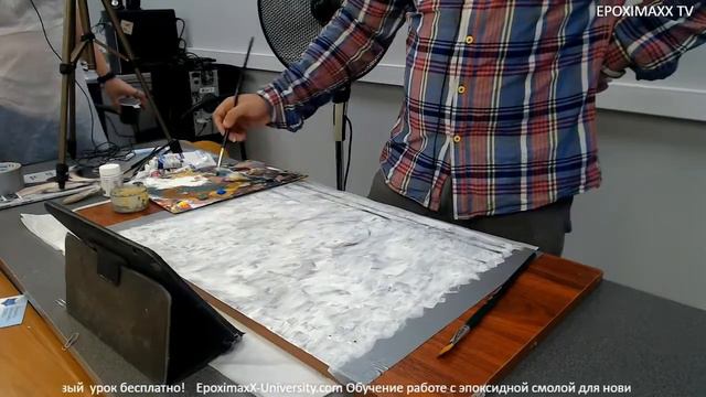 Заливаем столешницу с сооснователем студии @art_fedoseev Глебом Федосеевым смотреть онлайн