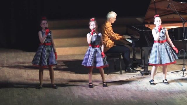 Вокально-эстрадный ансамбль «Мэлоди». И. Разумцева «В стиле джаз» смотреть онлайн