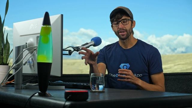 How to Answer Phone Calls with Python (Twilio Voice API tutorial) смотреть онлайн