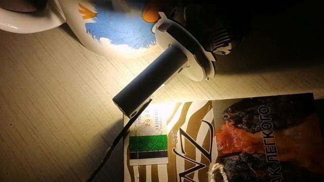 СВЕТ ОТ СВЕТОДИОДА НАГРЕВАЕТ ТЕРМОПАРУ ДО 400°С. АВТОЛАМПА K8c H4 4300K 40W.