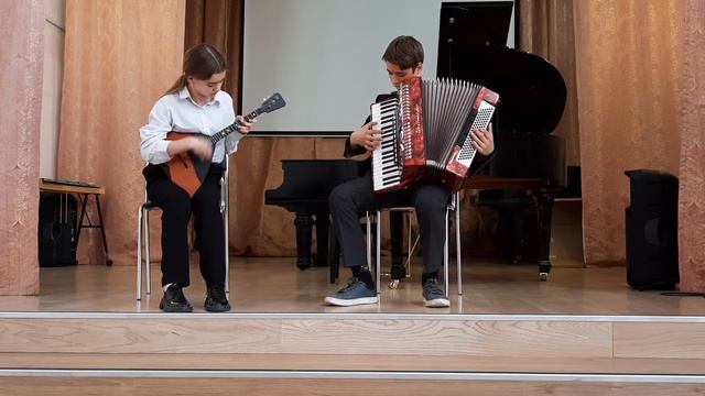 Крижанкова Мария и Смоляков Артемий - МБУДО "Шлиссельбургская ДМШ" смотреть онлайн