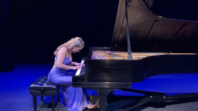 Scriabin Prelude in B flat major, Op. 11, No. 21 смотреть онлайн