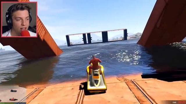 DODGE THE DEADLY EXPLOSIONS! (GTA 5 Minigames) смотреть онлайн