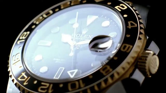 Rolex GMT Master II Steel and Gold 116713 смотреть онлайн