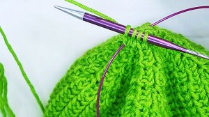 Как красиво закрыть макушку шапки / Как закончить вязаную шапку спицами