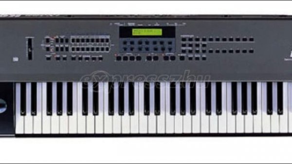 Korg IX 300 - Demo de fabrica.