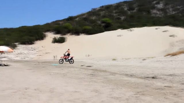 Путешествуя по Европе. Греция, Пелопоннес, пляж Калогрия, Kalogria beach смотреть онлайн