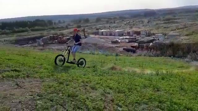 Самокат-эндуро 9КВт смотреть онлайн