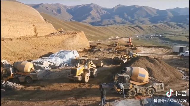 ADDFORCE SELF-LOADING CONCRETE MIXER Автобетоносмеситель с самозагрузкой смотреть онлайн