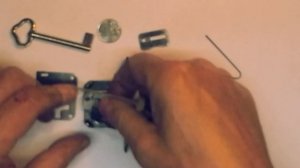 Урок  238. Ремонт мебельного замка.