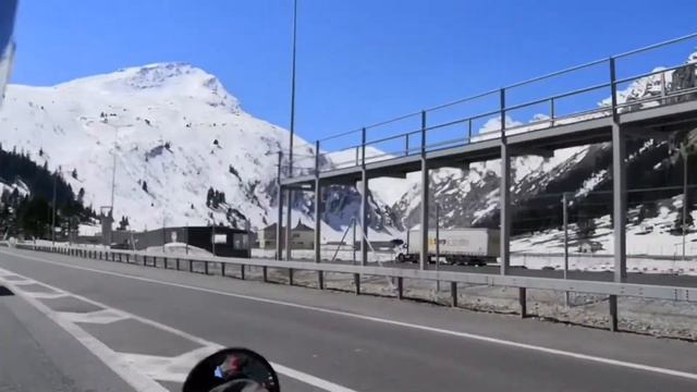Trip to Locarno with motorbike ?? смотреть онлайн