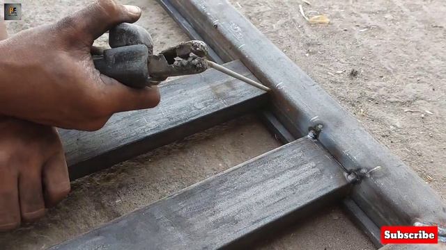 Build Simple And Modern Gate For Beginner | Metal Gate Design смотреть онлайн