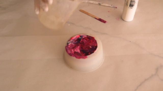 Dropping Alcohol Ink into RESIN what really happens смотреть онлайн