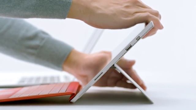 Surface Pro 3 – Winter Wonderland (2014) смотреть онлайн