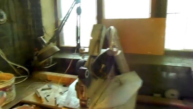 Супер обычная мастерская, на чем я изготавливают ножи. смотреть онлайн