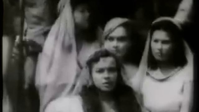 Trailer - Tarzan and the Leopard Woman (1946) смотреть онлайн