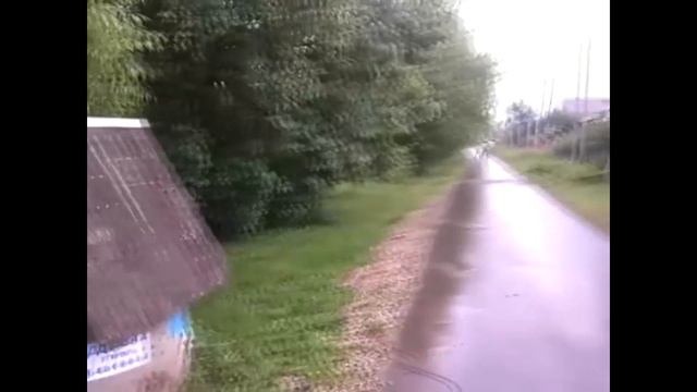 Пацан который срал в воде-Pumped Up Kicks смотреть онлайн